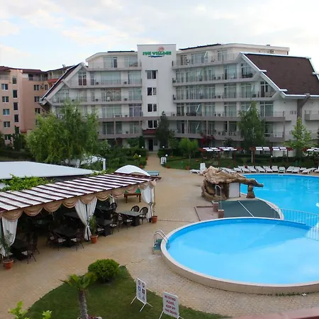 Apartment Sun Village Crib